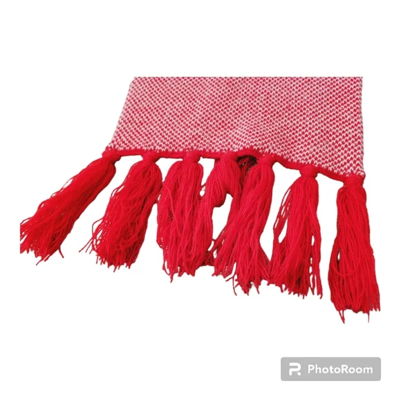 🧣Lululemon Unisex Red White Olympic Cheer Gear Scarf Spell Out Knit🧣 - Picture 11 of 14